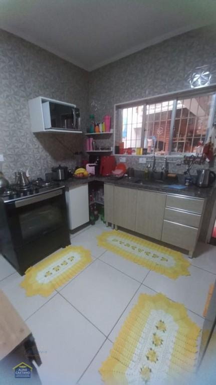Casa à venda com 2 quartos, 2 banheiros, 2 vagas e 88m² no Vila Tupi, Praia Grande (SP) — foto 9 de 18