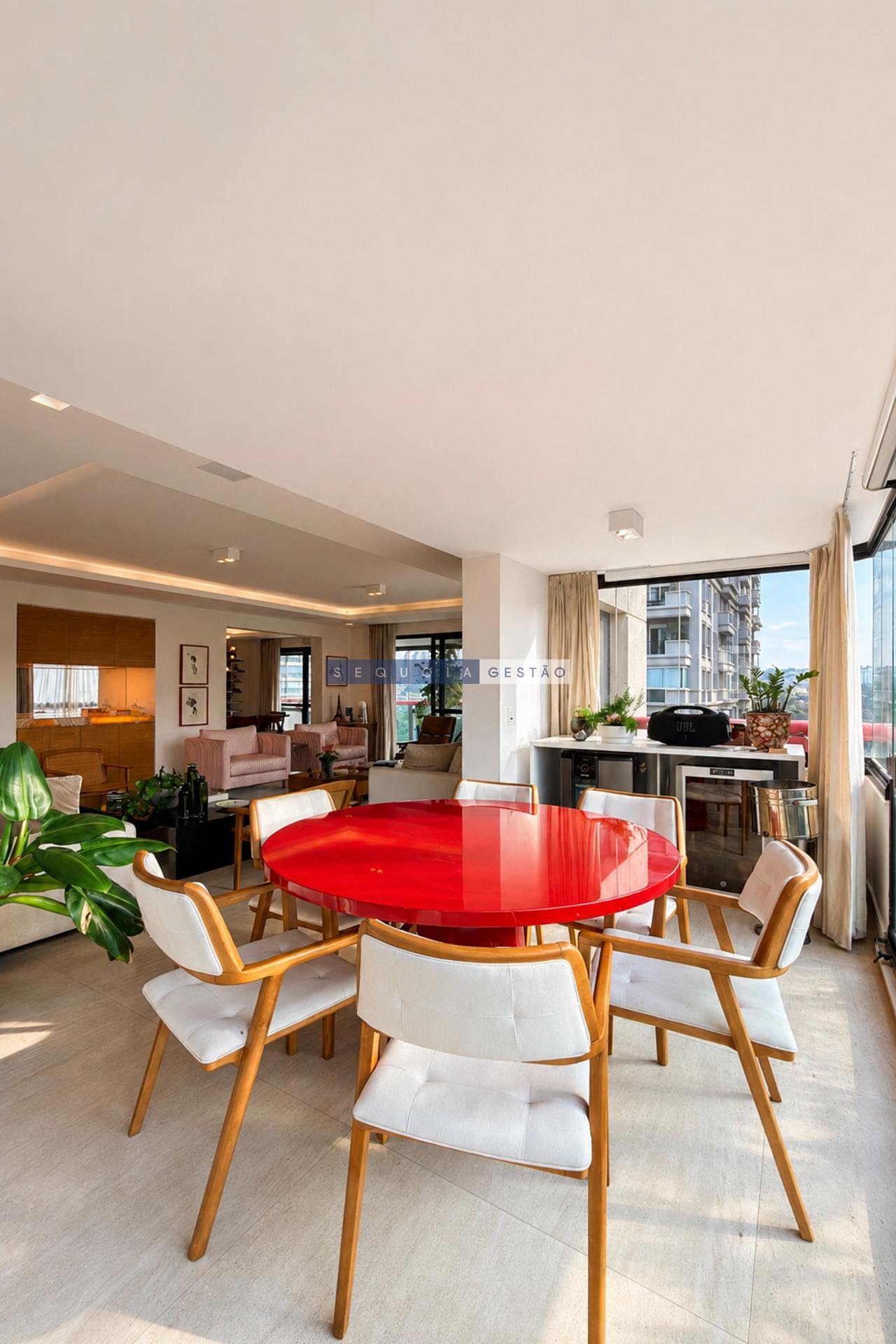 Apartamento à venda com 3 quartos, 3 suítes, 4 vagas e 315m² no Jardim Europa, São Paulo (SP) — foto 15 de 30