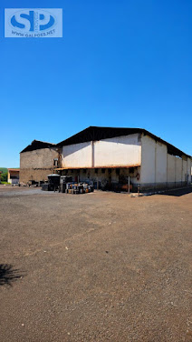 Amplo Complexo de 2.291 m² com 5 Pavilhões em Terreno de 17.483 m² em Pq. Bela Vista  -  Bandeirantes/PR