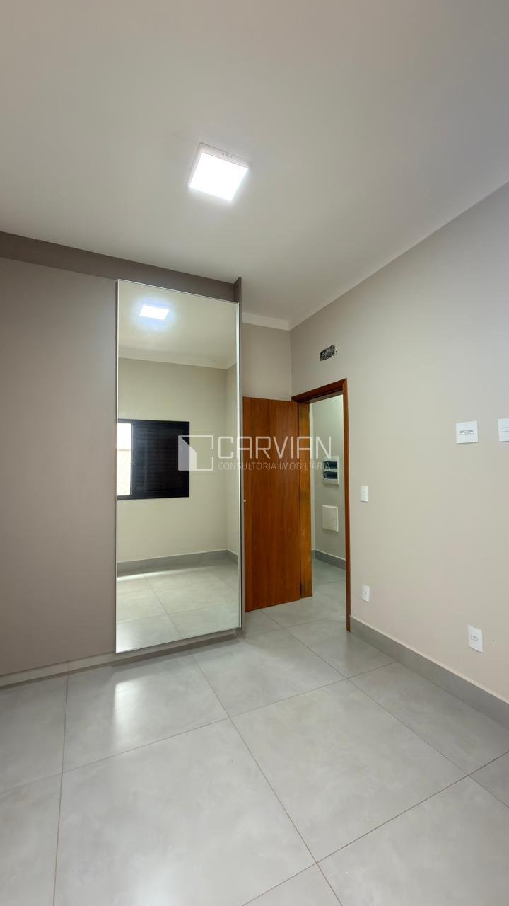 Casa à venda com 3 quartos, 1 suíte, 4 vagas e 148m² no Bonfim Paulista, Ribeirão Preto (SP) — foto 27 de 30