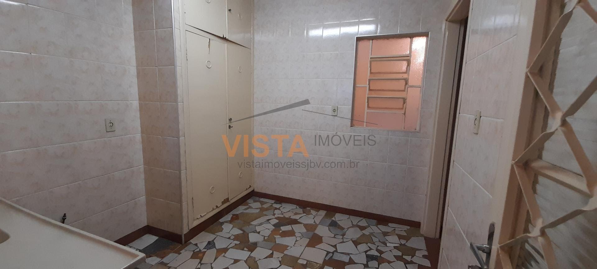 Casa à venda com 4 quartos, 1 suíte e 4 vagas no Centro, Águas da Prata (SP) — foto 28 de 30