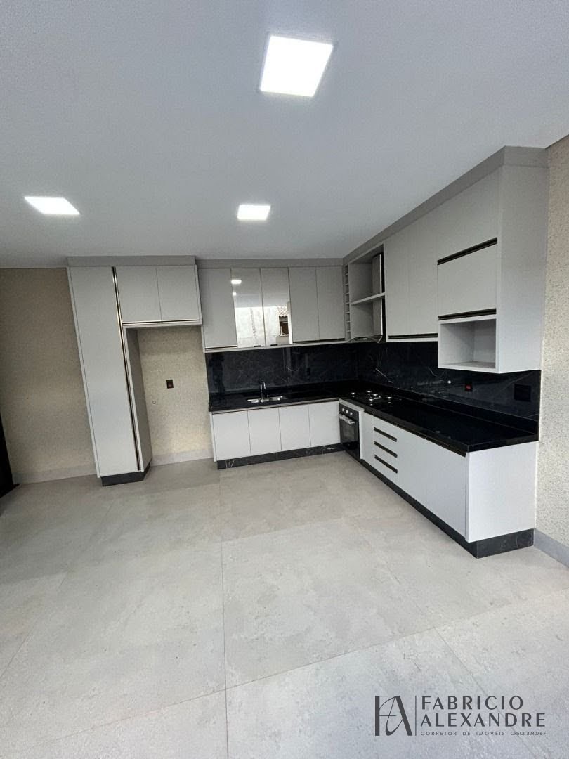 Casa à venda com 3 quartos, 3 suítes, 4 vagas e 250m² no Damha VI, São José do Rio Preto (SP) — foto 3 de 14