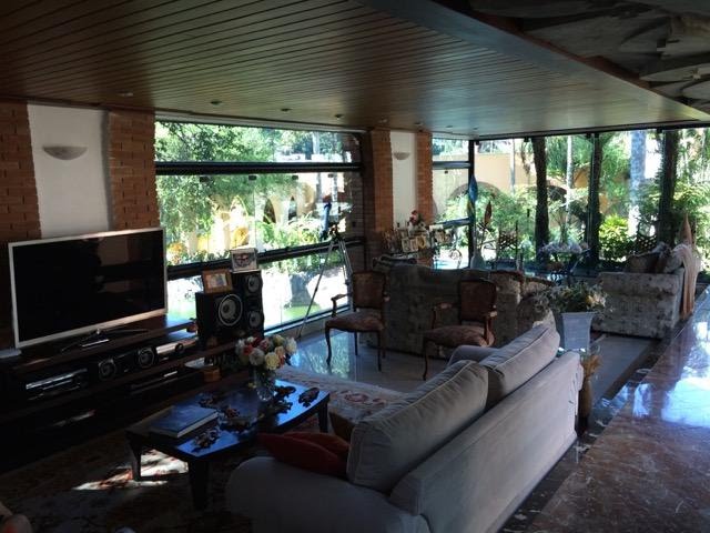 Casa à venda com 3 quartos, 3 suítes, 10 vagas e 650m² no Arujázinho I, II e III, Arujá (SP) — foto 2 de 30
