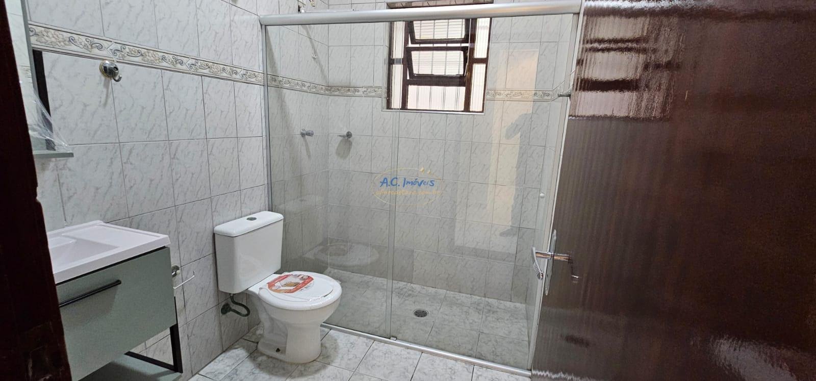Casa à venda com 2 quartos, 1 suíte, 4 vagas e 135m² no Maracana, Praia Grande (SP) — foto 25 de 30