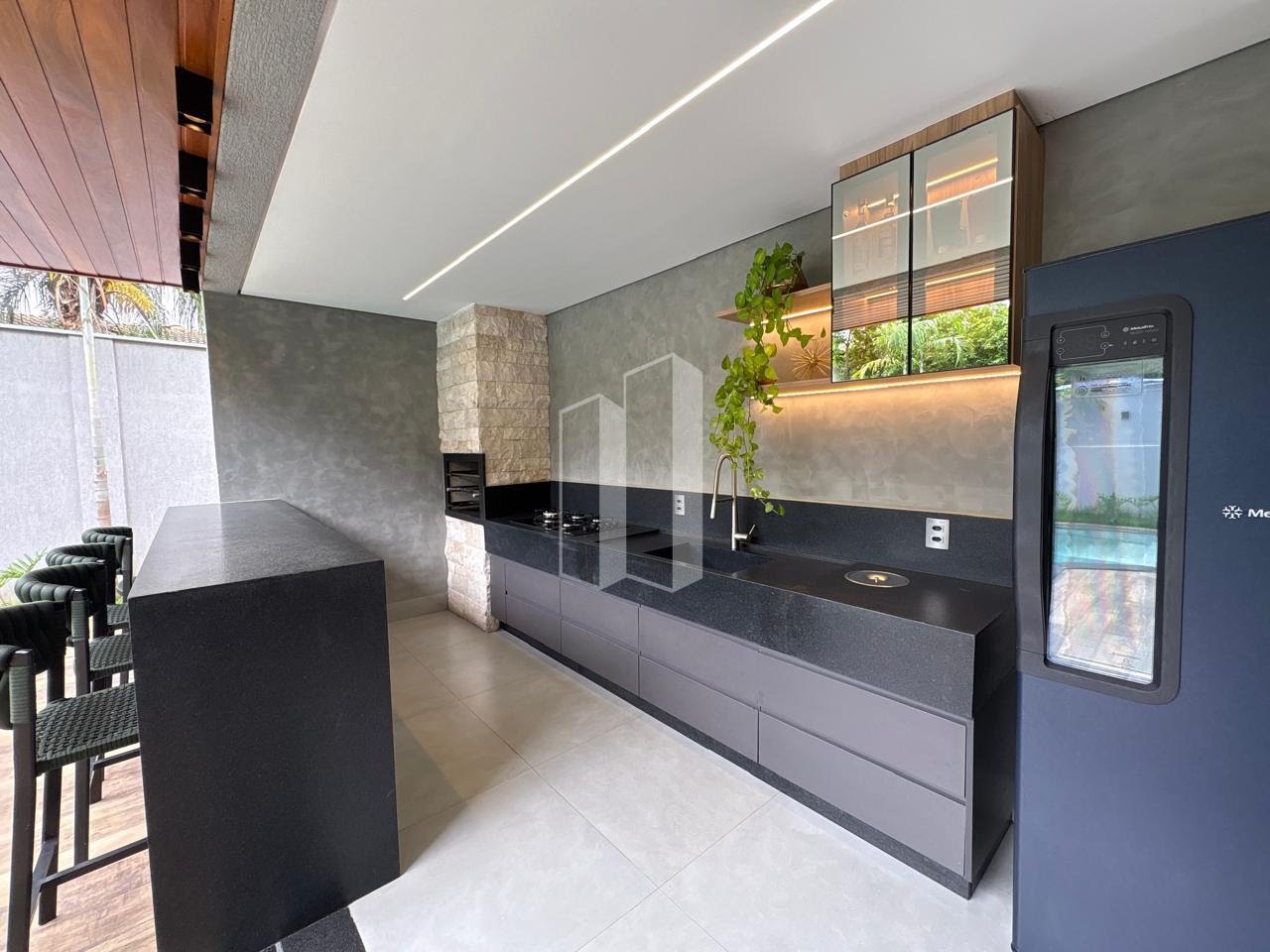 Casa à venda com 3 quartos, 3 suítes, 4 vagas e 286m² no Jardins Madri, Goiânia (GO) — foto 21 de 30