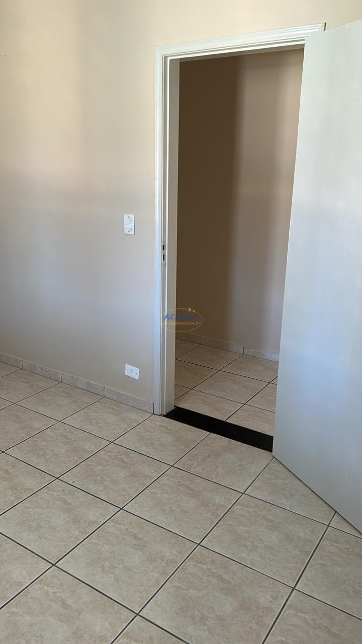 Casa à venda com 2 quartos, 1 suíte, 3 vagas e 135m² no Caiçara, Praia Grande (SP) — foto 9 de 24