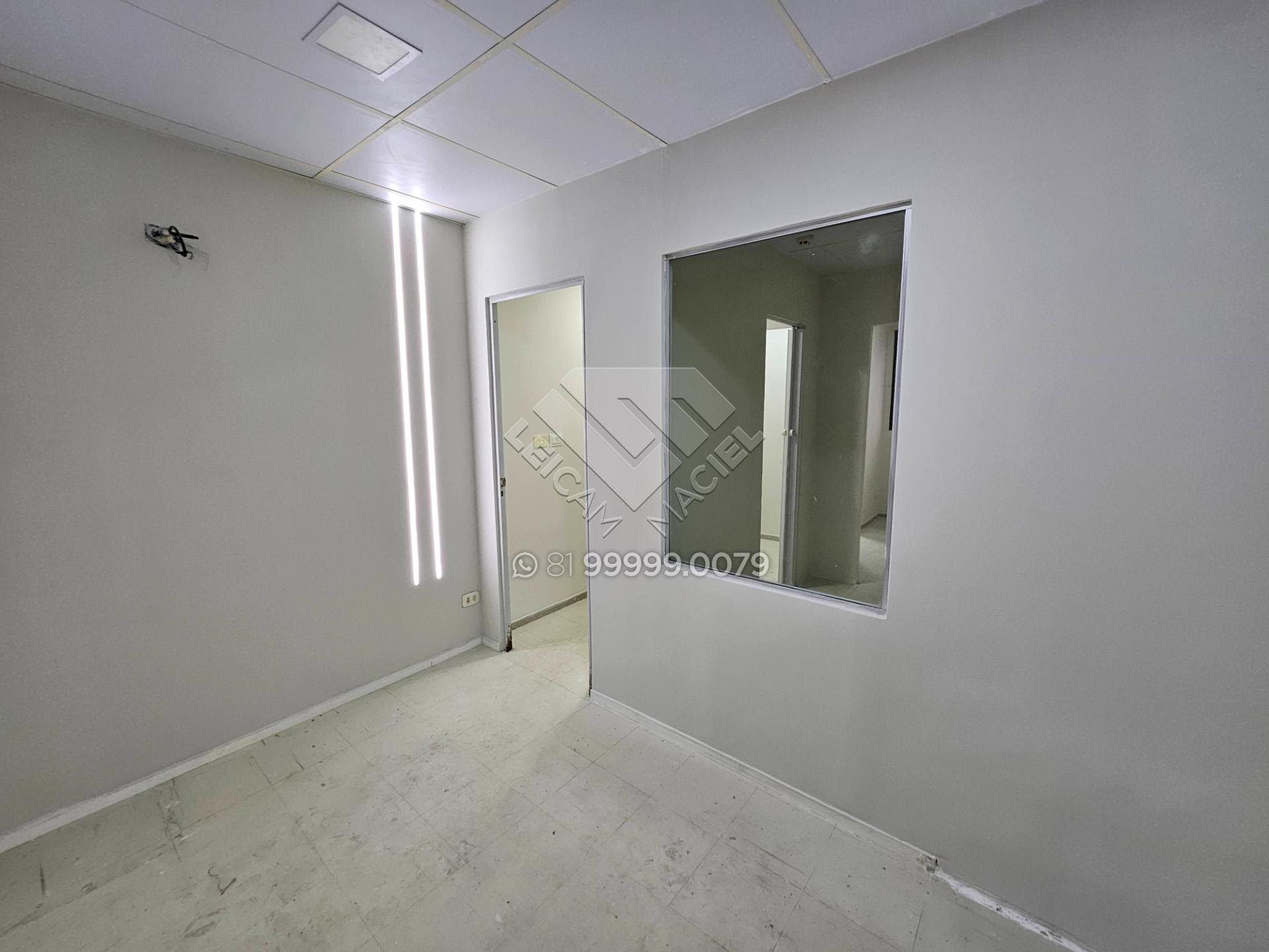 Comercial à venda com 1 banheiro, 1 vaga e 27m² no Ilha do Leite, Recife — foto principal
