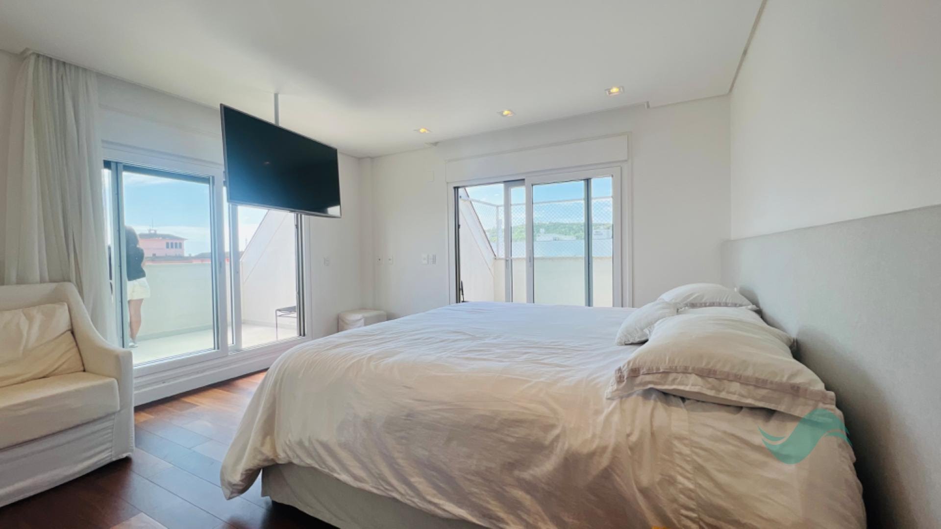 Cobertura à venda com 4 quartos, 4 suítes, 3 vagas e 272m² no Jurere Leste, Florianópolis (SC) — foto 17 de 26