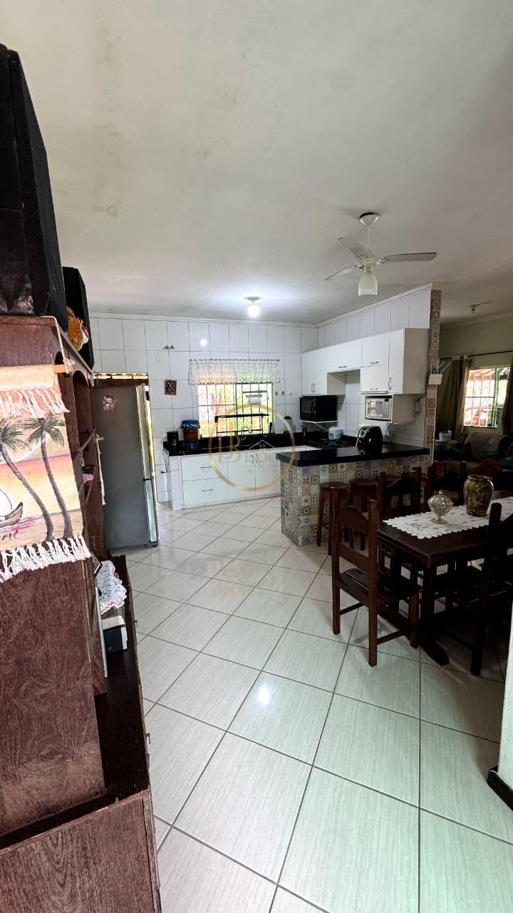 Casa à venda com 3 quartos, 2 suítes, 2 vagas e 140m² no Sta.cruz Cabralia, Santa Cruz Cabrália (BA) — foto 8 de 18