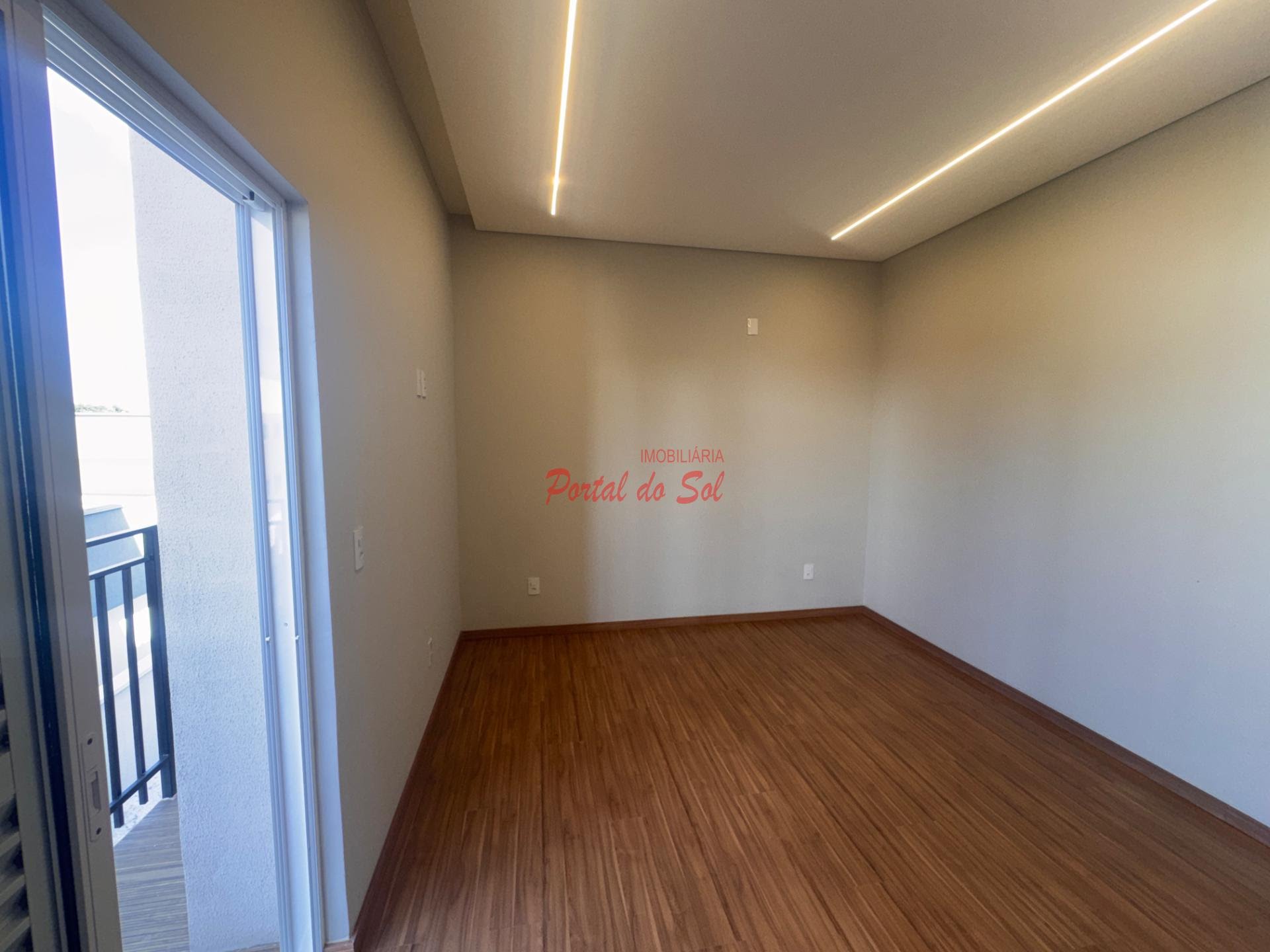 Casa à venda com 3 quartos, 1 suíte, 3 vagas e 221m² no Residêncial Tarumas, Santo Antônio da Platina (PR) — foto 17 de 21