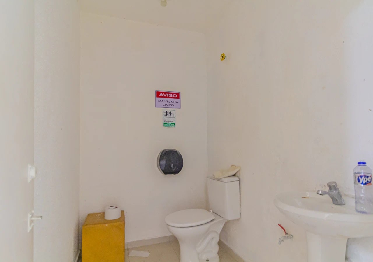 ce1ae693-ac23-43a1-9fad-3de683ccfd48.jpg