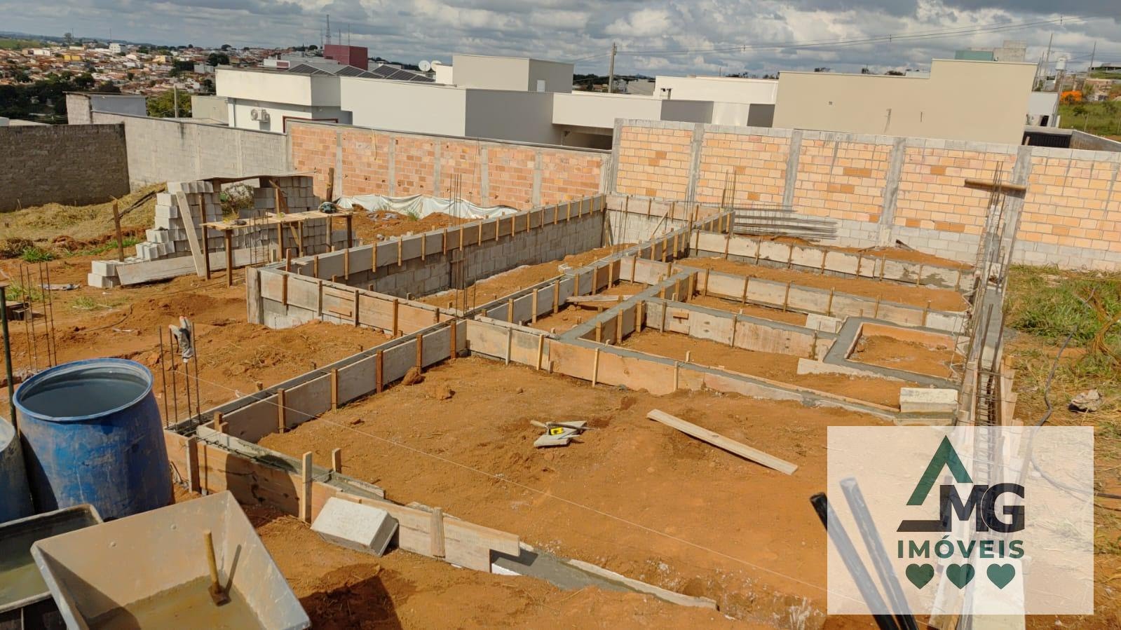 Casa à venda com 2 quartos, 1 suíte, 1 vaga e 95m² no Henrique Rezende, Três Corações (MG) — foto 6 de 6