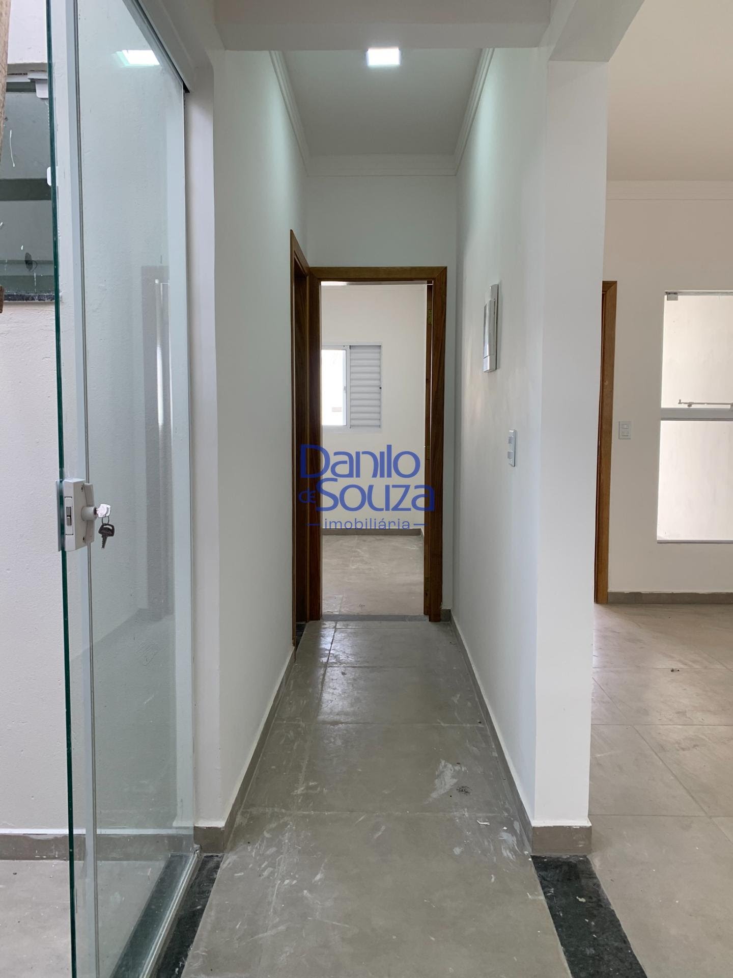 Casa à venda com 2 quartos, 1 suíte, 2 vagas e 100m² no Dona Adélia II, Araxá (MG) — foto 4 de 12