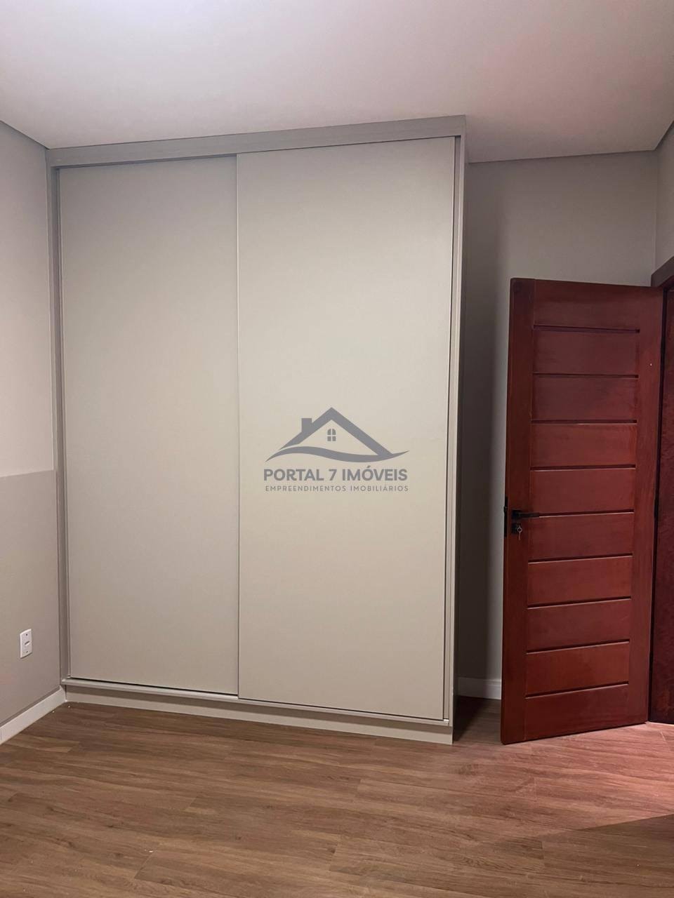 Casa à venda com 3 quartos, 1 suíte, 4 vagas e 180m² no Flórida, Sete Lagoas (MG) — foto 21 de 30
