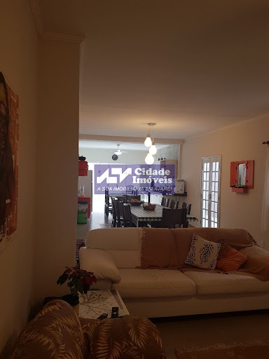 Linda Casa em Condomínio na Represa de Jurumirim