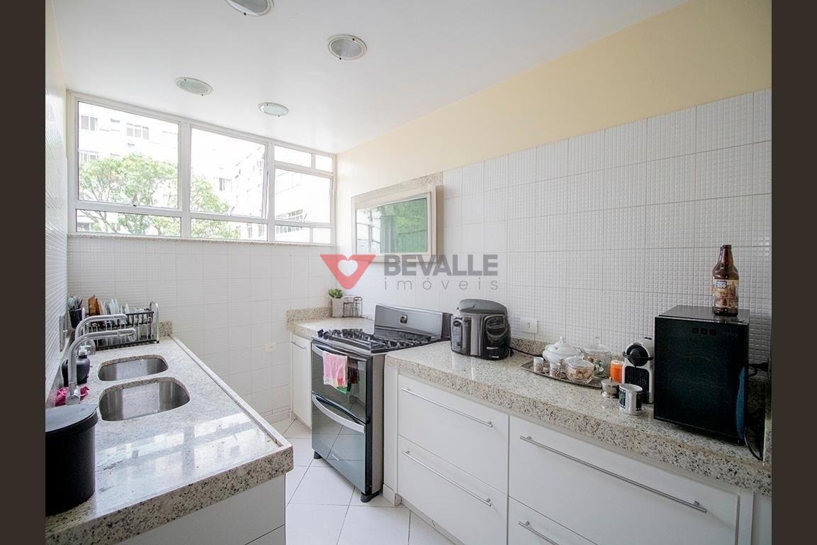 Apartamento à venda com 4 quartos, 1 suíte, 3 vagas e 205m² no Flamengo, Rio de Janeiro (RJ) — foto 29 de 30