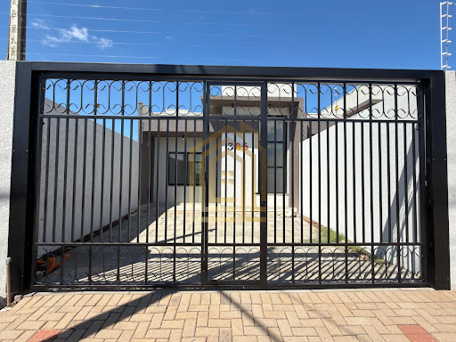 Casa à Venda no Paraíso Tropical, Cascavel | 60m²