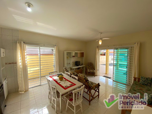 Casa à venda em Itapoá: 3 dorms, suíte, 89,94m² a 900 metros da terceira pedra
