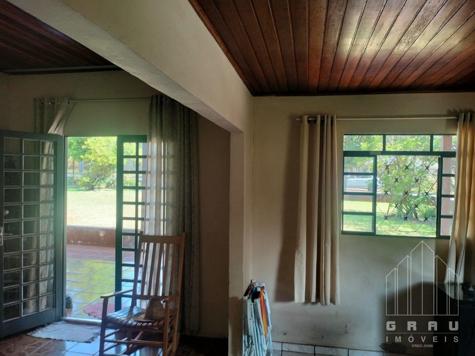Casa no Jardim Icaray  -  Foz do Iguaçu