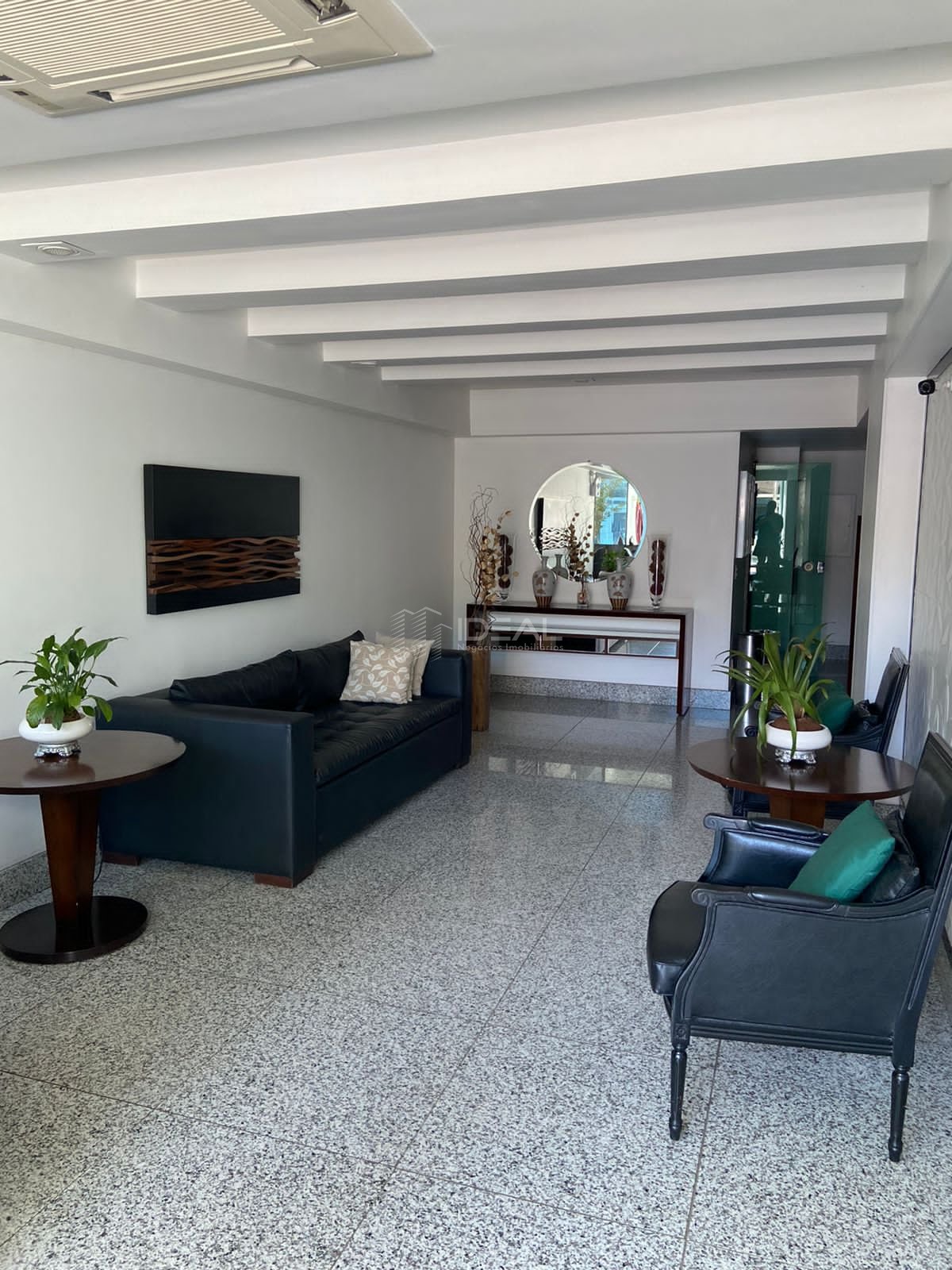 Apartamento duplex de 3 quartos para venda no Ed. Quartier D'or no Parque Tamandaré - Campos dos Goytacazes, RJ