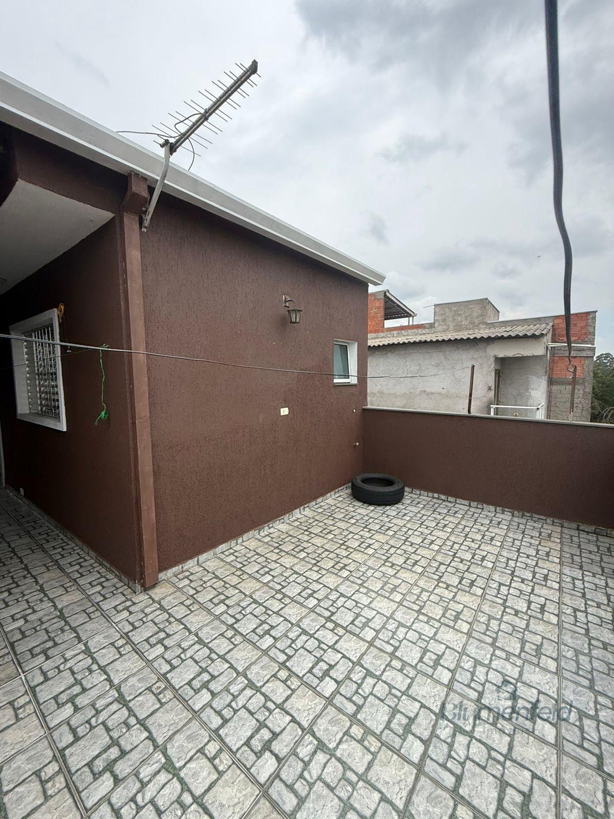 Casa à venda com 3 quartos, 1 suíte, 2 vagas e 160m² no Nova Arujá, Arujá (SP) — foto 17 de 18