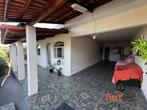 Casa à Venda no bairro Serra Verde, Pará de Minas: 3 Quartos, 110m², R$300mil