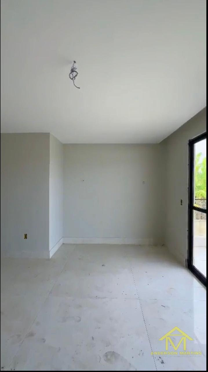 Casa à venda com 4 quartos, 2 banheiros e 450m² no Santa Paula I, Vila Velha (ES) — foto 4 de 6