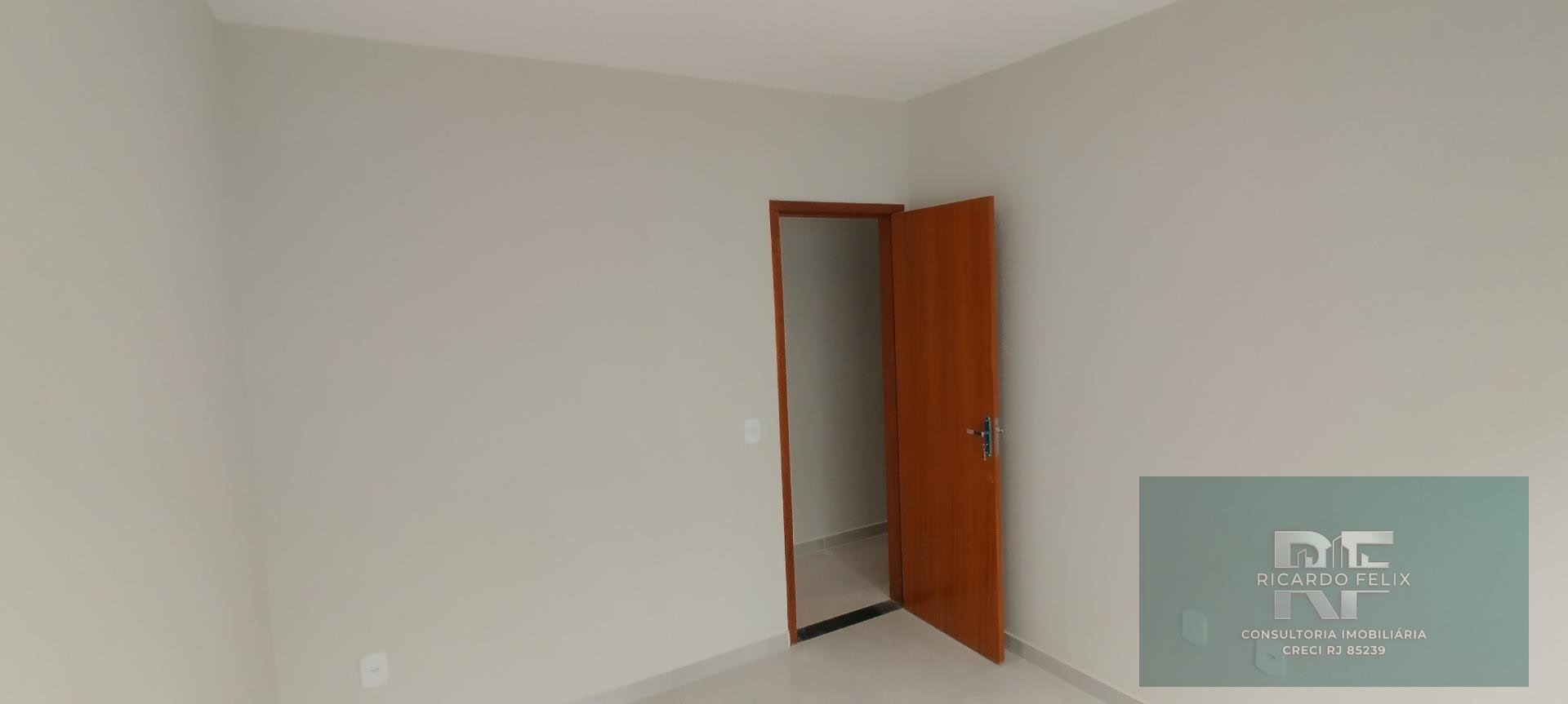 Casa à venda com 3 quartos, 1 suíte, 2 vagas e 180m² no Recreio, Rio das Ostras (RJ) — foto 13 de 29
