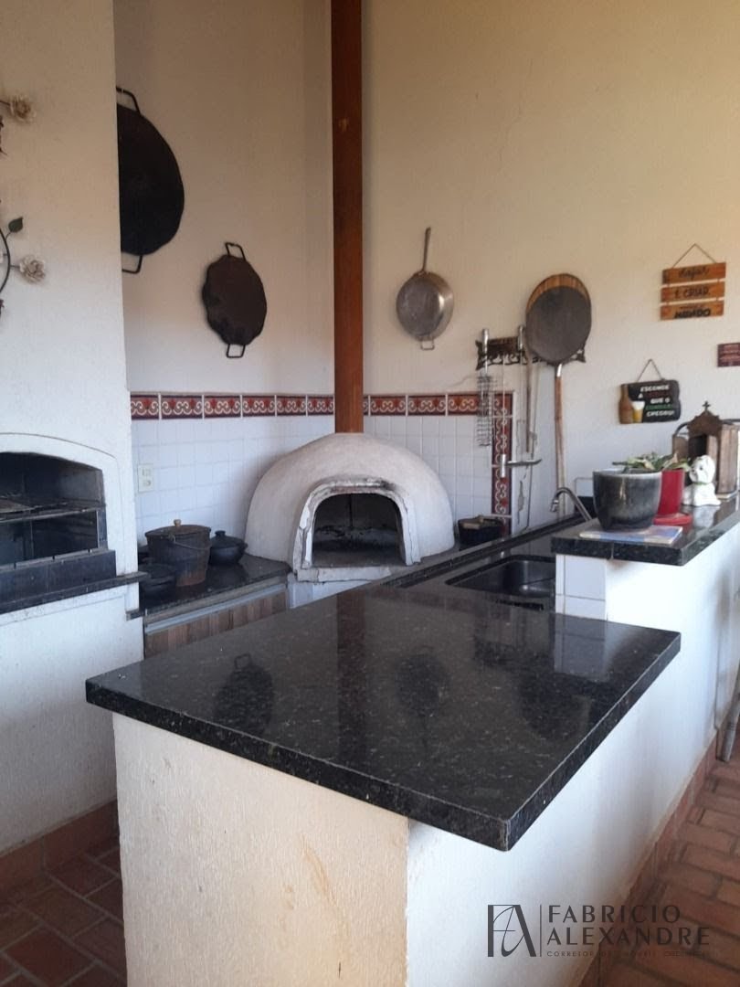 Casa à venda com 3 quartos, 1 suíte, 4 vagas e 300m² no Parque Quinta das Paineiras, São José do Rio Preto (SP) — foto 2 de 20