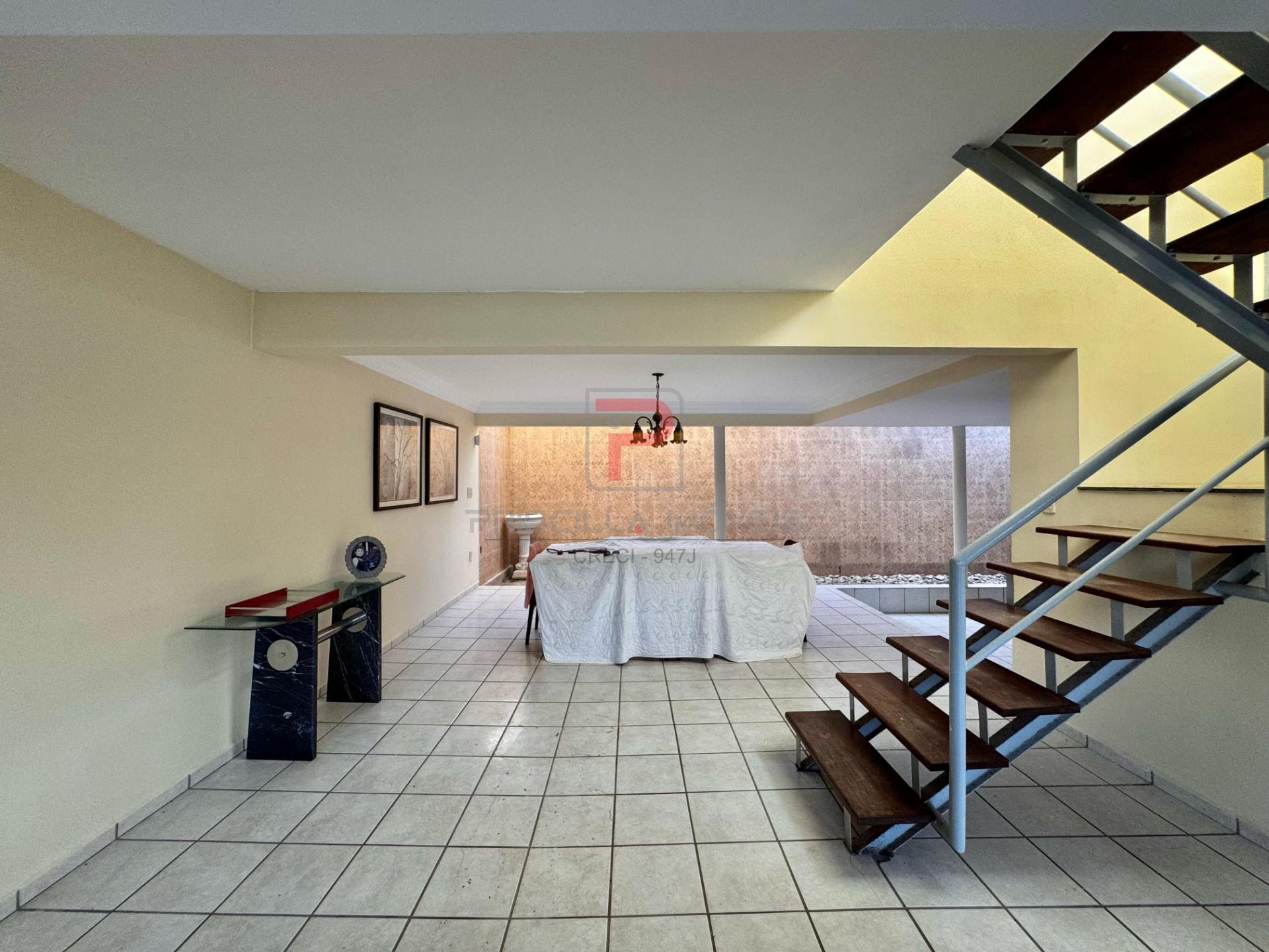 Casa à venda com 2 quartos, 2 suítes, 15 vagas e 450m² no Camboinha, Cabedelo (PB) — foto 8 de 23