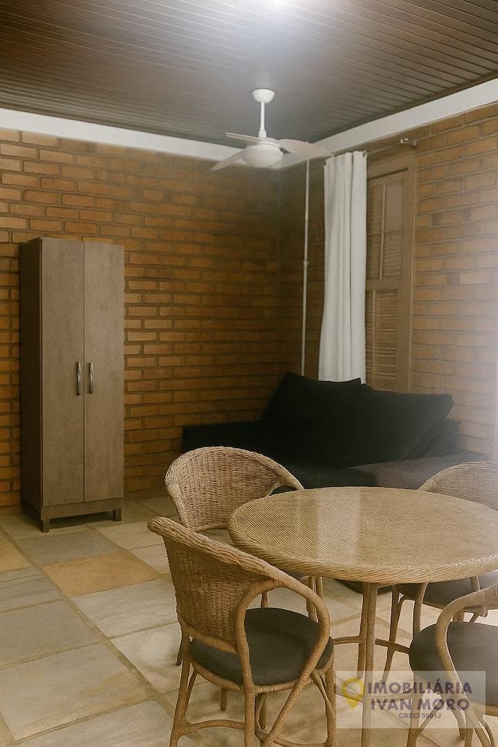 Casa para alugar com 3 quartos, 1 suíte e 2 vagas no Daniela, Florianópolis (SC) — foto 4 de 11
