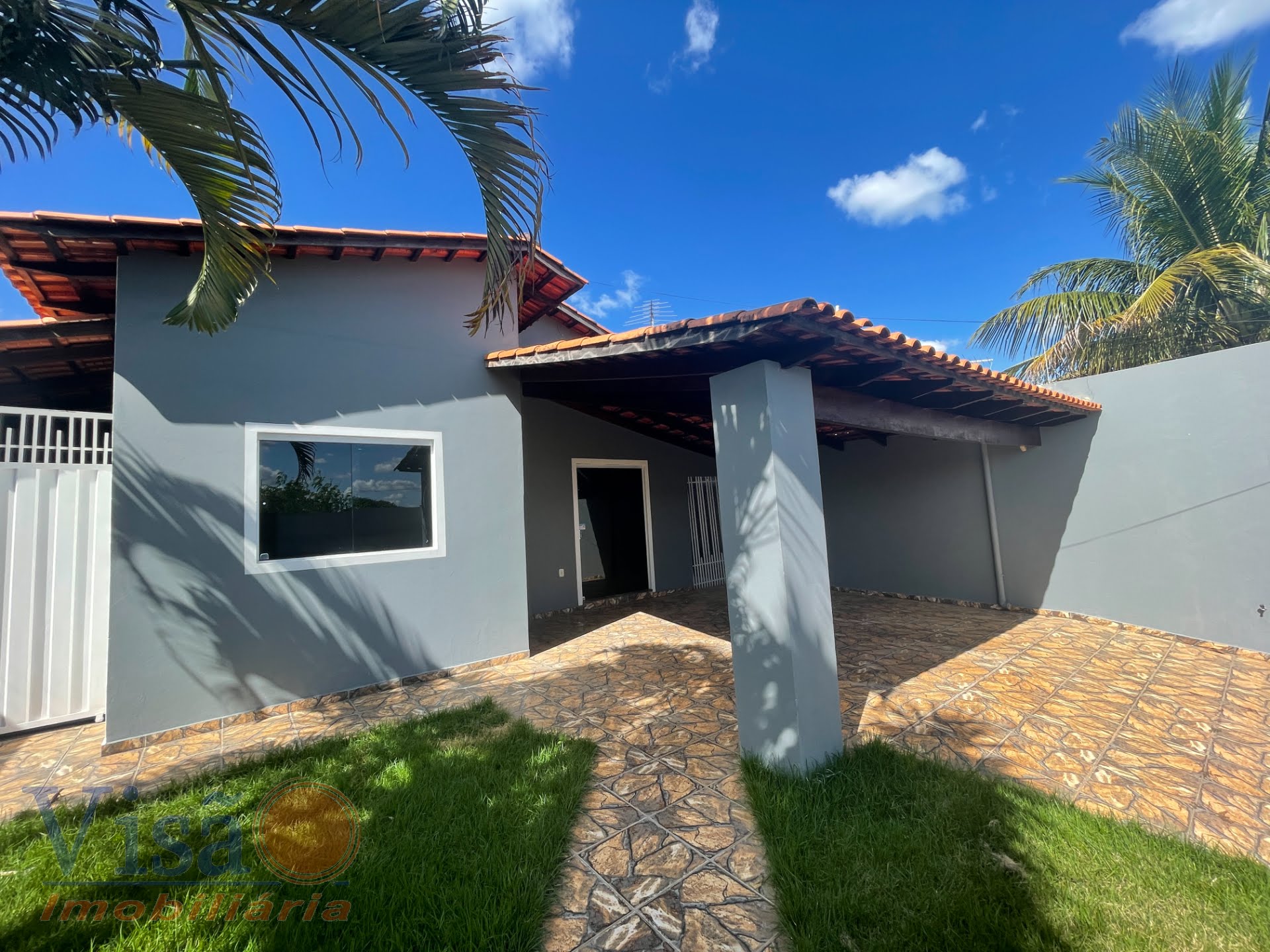 Casa à venda com 3 quartos, 1 suíte, 3 vagas e 360m² no Novo Horizonte, Paracatu (MG) — foto 2 de 25