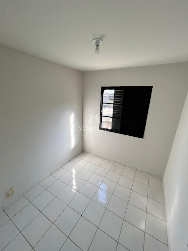 Apartamento em Jardim Portal do Sol  -  Marília