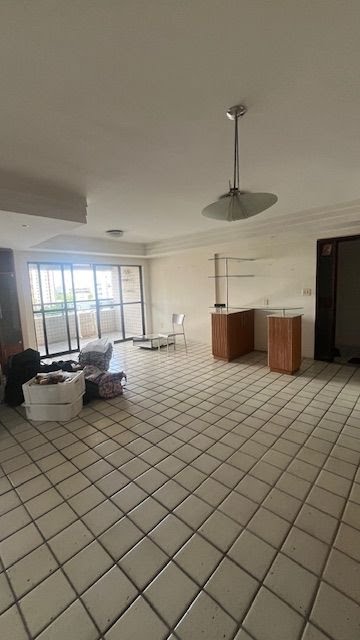 Apartamento à venda com 2 quartos, 1 suíte, 2 vagas e 125m² no Tamarineira, Recife (PE) — foto 3 de 23