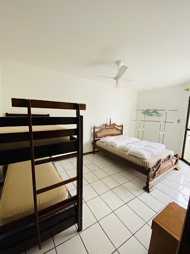 Aluguel de temporada - Apartamento 3 quartos, Frente Mar em Meia Praia  -  Itapema/SC