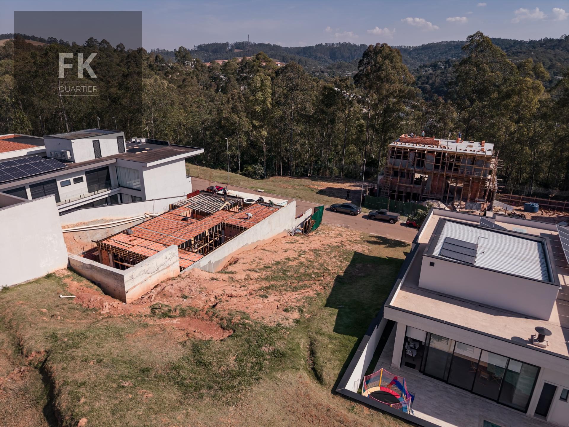 Terreno à venda com 420m² de terreno no Alphaville, Santana de Parnaíba (SP) — foto 14 de 16