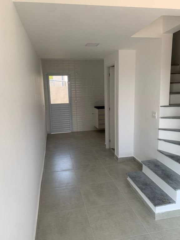 Casa para alugar com 2 quartos, 2 banheiros, 1 vaga e 56m² no Vila dos Ypês, Arujá (SP) — foto 3 de 14
