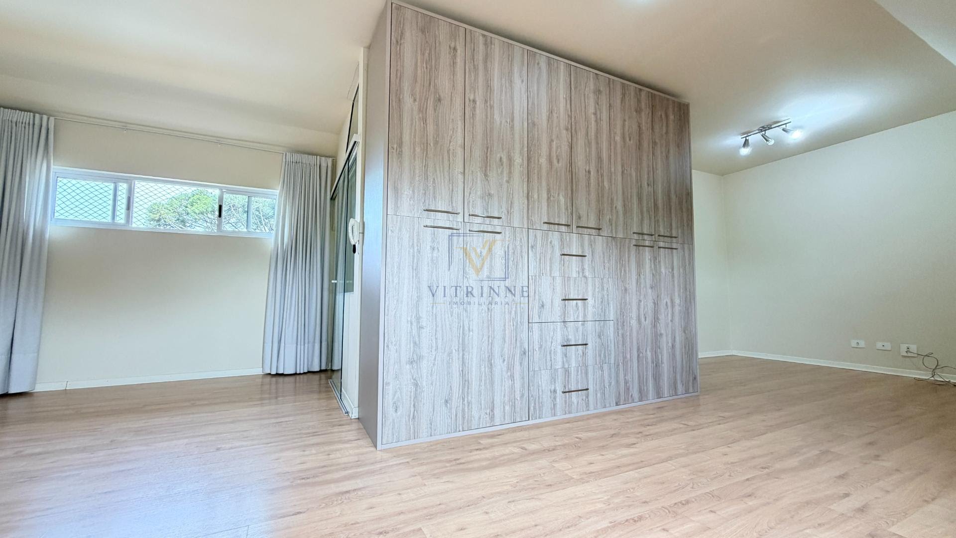Casa à venda com 3 quartos, 1 suíte, 3 vagas e 251m² no Bom Retiro, Curitiba (PR) — foto 18 de 30