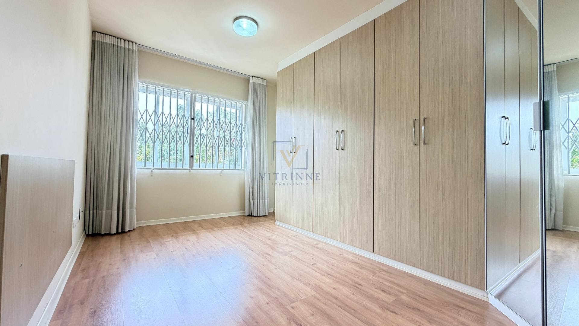 Casa à venda com 3 quartos, 1 suíte, 3 vagas e 251m² no Bom Retiro, Curitiba (PR) — foto 7 de 30