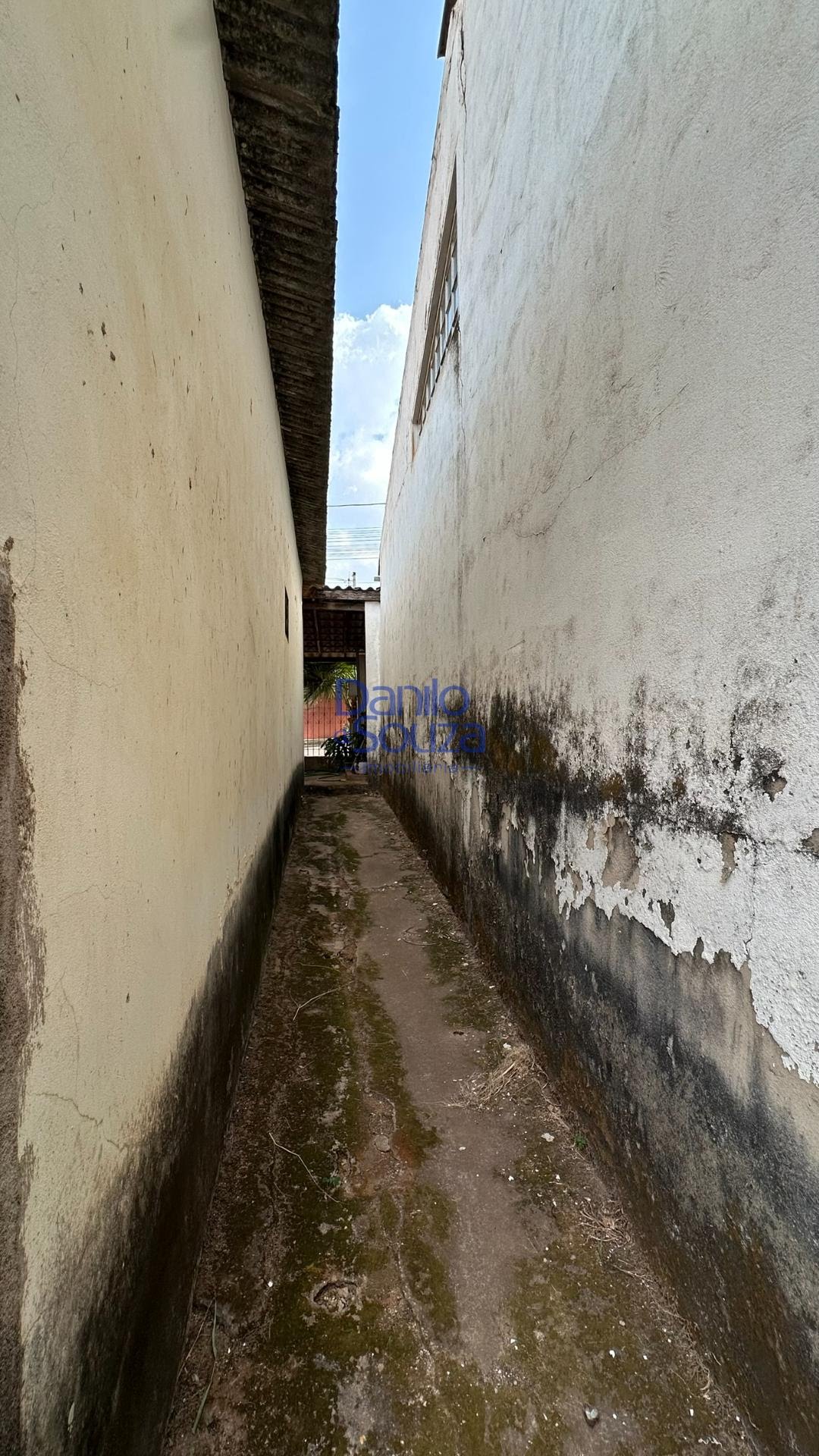 Casa à venda com 2 quartos, 1 banheiro, 1 vaga e 250m² no São Domingos, Araxá (MG) — foto 10 de 11