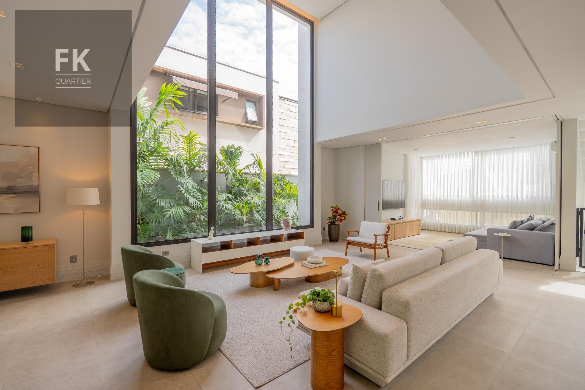 Casa à venda com 4 quartos, 4 suítes, 6 vagas e 537m² no Alphaville Residencial Dois, Barueri (SP) — foto 4 de 30