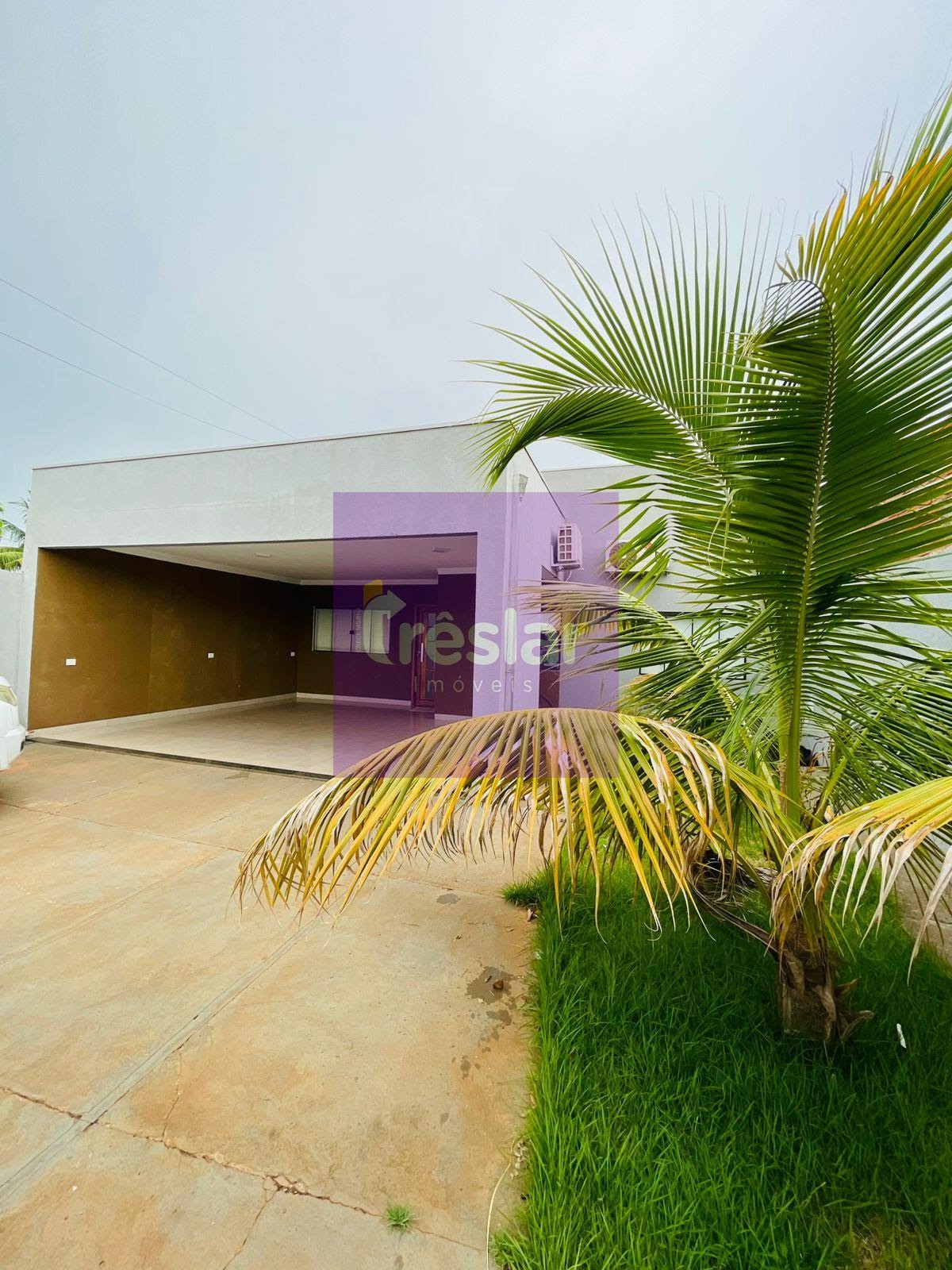 Casa à venda com 3 quartos, 3 banheiros, 5 vagas e 170m² no Jardim Santa Julia, Três Lagoas — foto principal