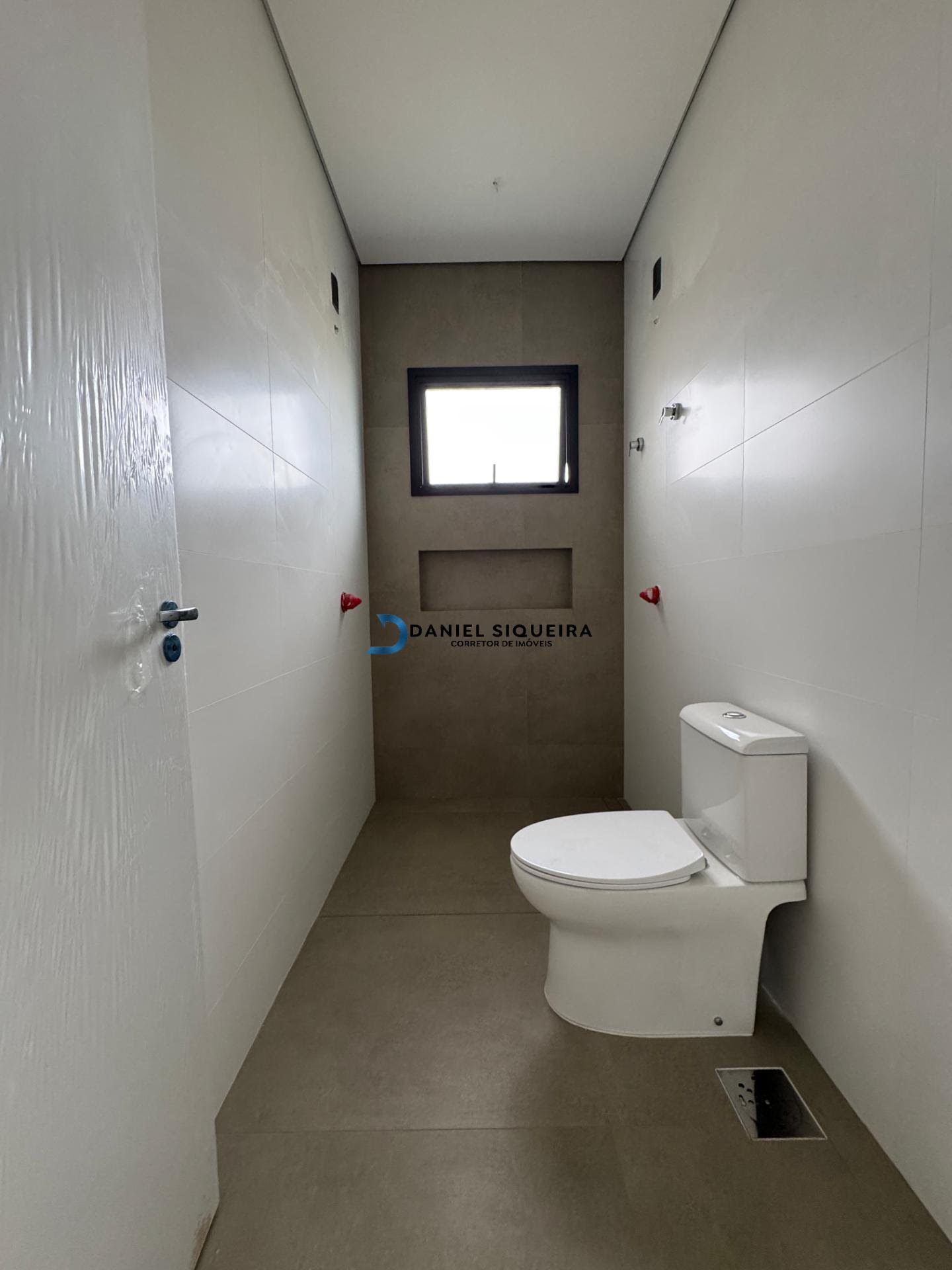 Casa à venda com 4 quartos, 4 suítes, 4 vagas e 200m² no Bairro Deltaville, Biguaçu (SC) — foto 19 de 30