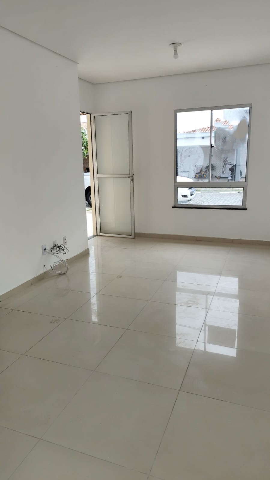 Casa à venda com 3 quartos, 1 suíte, 2 vagas e 70m² no Sim, Feira de Santana (BA) — foto 3 de 14