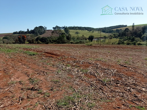 Sítio em Palmital - São Pedro: Venda por R$ 750.000