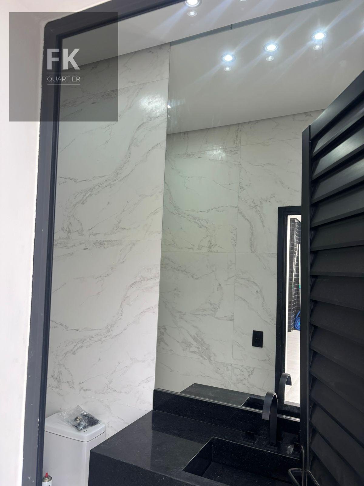 Casa à venda com 4 quartos, 4 suítes, 4 vagas e 424m² no Cidade Tamboré, Santana de Parnaíba (SP) — foto 18 de 22