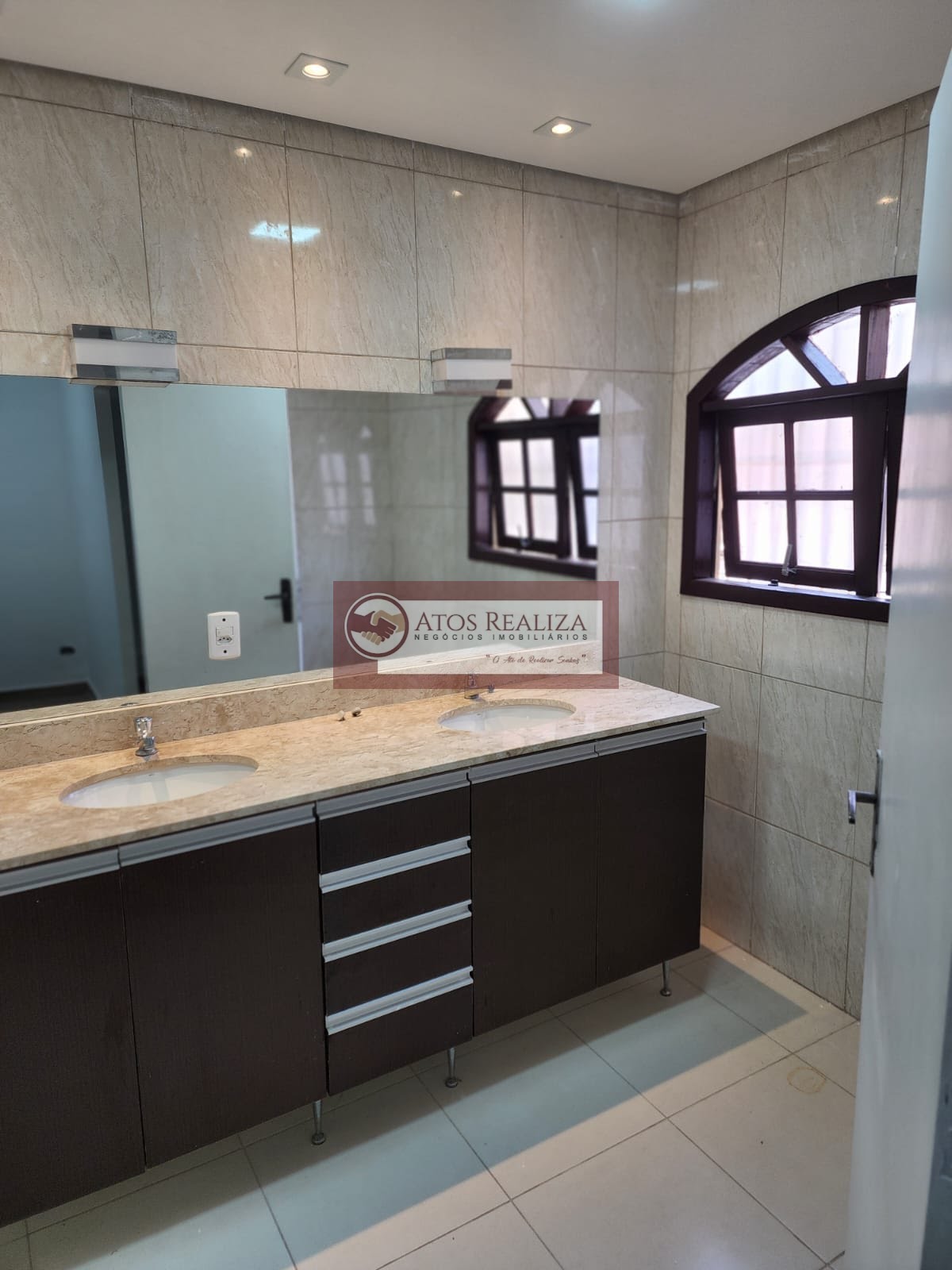 Casa à venda com 3 quartos, 1 suíte, 2 vagas e 160m² no Vila Campo Grande, São Paulo (SP) — foto 8 de 20