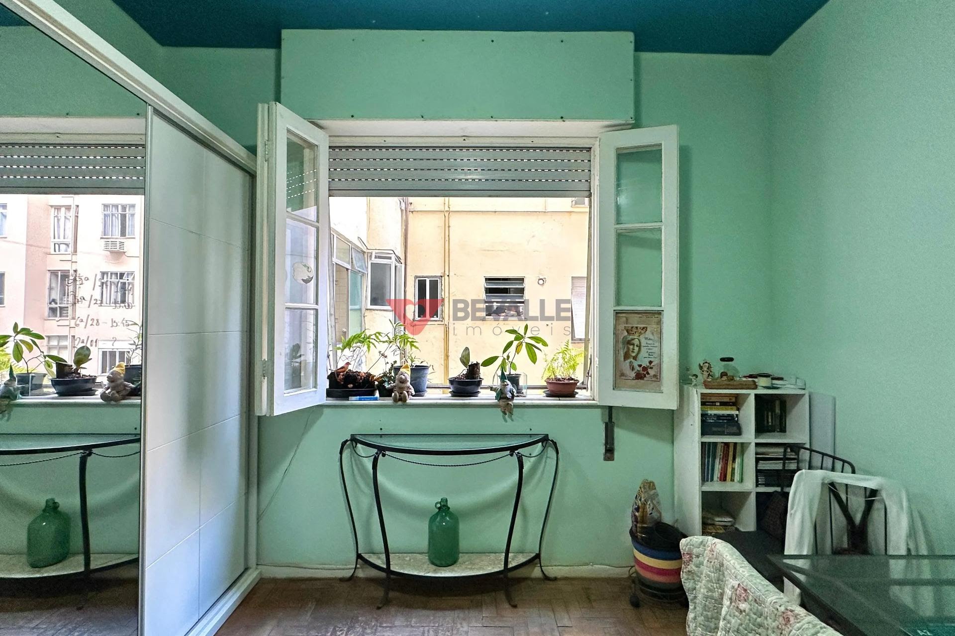 Apartamento à venda com 3 quartos, 2 banheiros e 110m² no Copacabana, Rio de Janeiro (RJ) — foto 27 de 29
