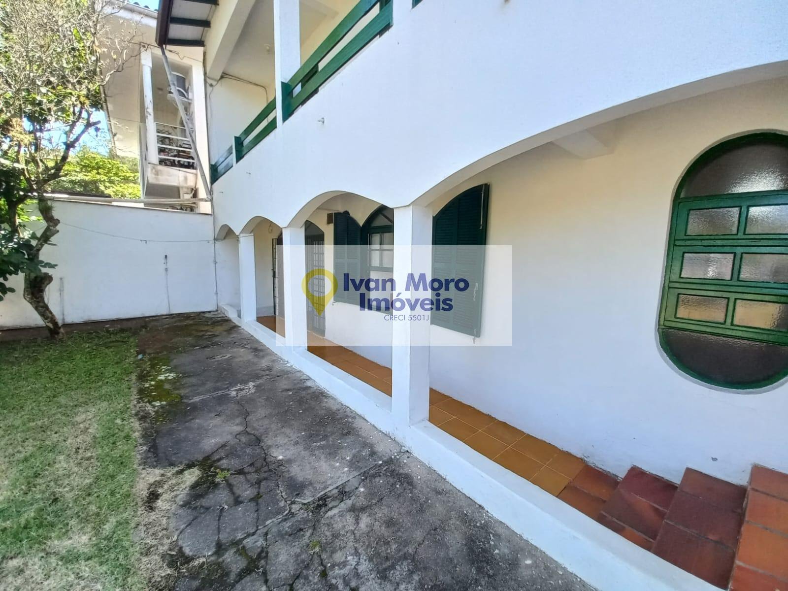 Casa para alugar com 6 quartos, 2 suítes, 3 vagas e 480m² no Daniela, Florianópolis (SC) — foto 23 de 30