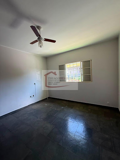 Casa em Centro  -  Santa Rita do Passa Quatro